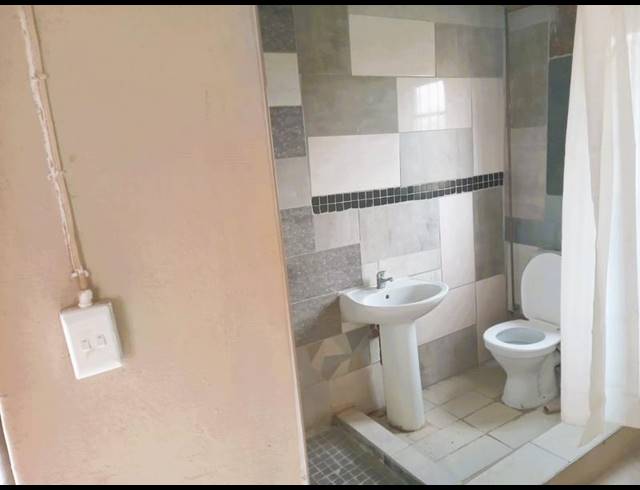 3 BEDROOM HOUSE FOR SALE IN MANKWENG